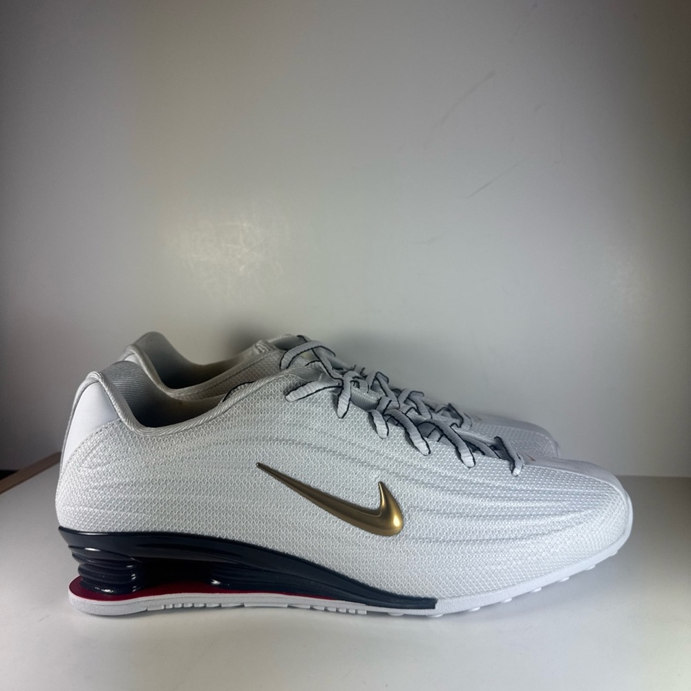 Nike Shox Z White Red Metallic Gold Women’s Size 8 Athletic Sneakers